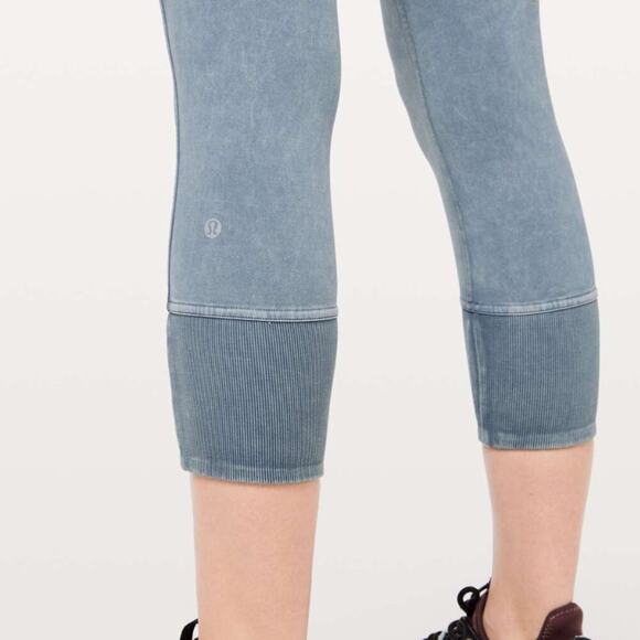Lululemon Wunder Under Crop 23" *Ribbed Leggings in Washed Moon Blue - Picture 2 of 10